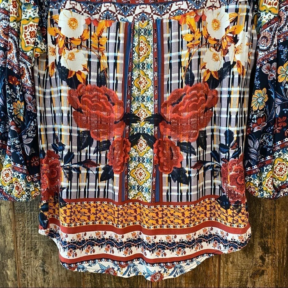 Figueroa & Flower Sz S Navy Blue Mixed Floral Pattern BOHO Relaxed Fit Blouse - Picture 7 of 10